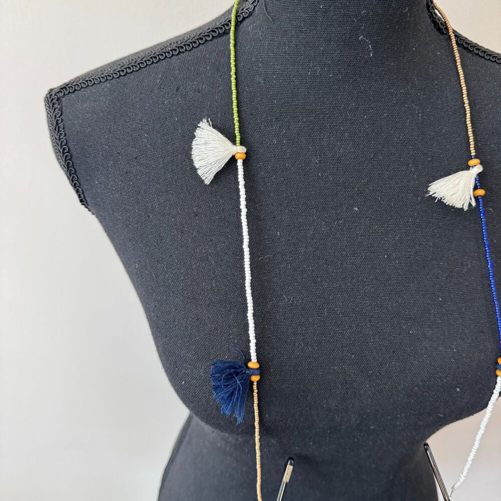 🌴 Handmade Beaded and Tasseled Sunglasses Frame Chain Strap - Picture 8 of 8